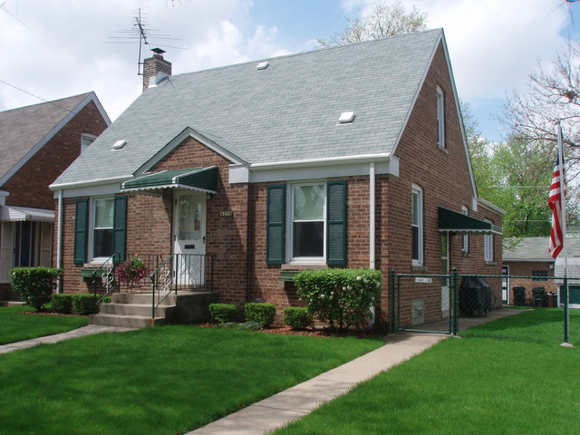 4216 Custer Ave, Brookfield, IL 60513 photo 1