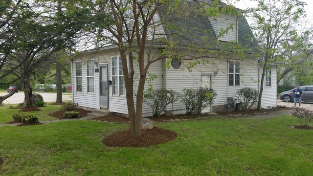 990 St Charles St, Elgin, IL 60120 photo 1
