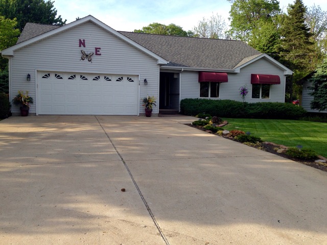 110 E Apache Ave, Shabbona, IL 60550 photo 1