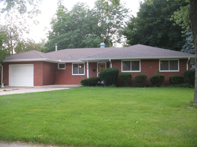336 S Commonwealth Ave, Elgin, IL 60123 photo 1