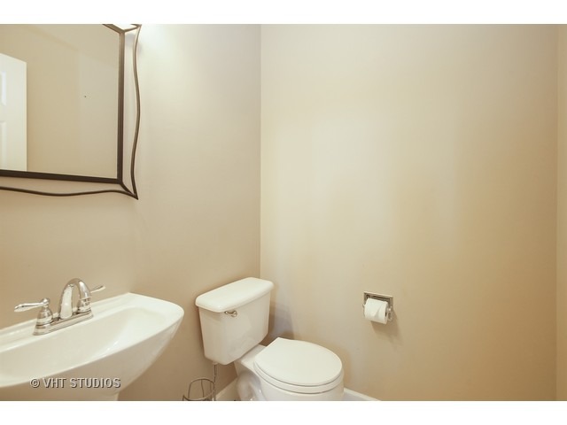 262 Bay Dr, Itasca, IL 60143 photo 12