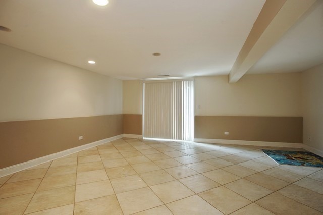 607 E Weathersfield Way, Schaumburg, IL 60193 photo 17
