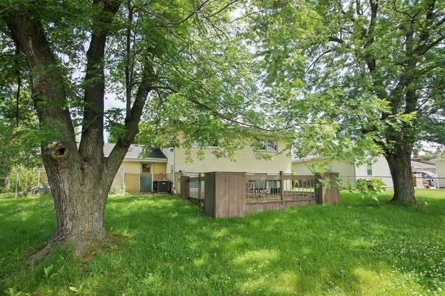 607 E Weathersfield Way, Schaumburg, IL 60193 photo 22