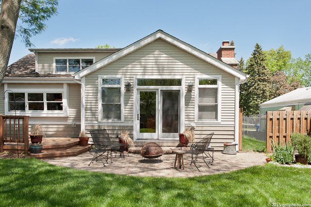 246 E Oneida Ave, Elmhurst, IL 60126 photo 23