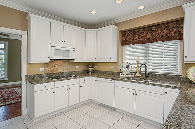 1765 Shaffner Rd, Wheaton, IL 60189 photo 6