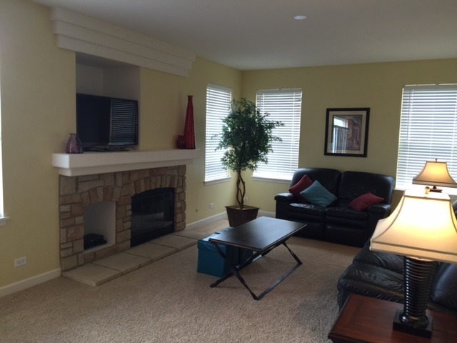 3147 Primrose St, Elgin, IL 60124 photo 9