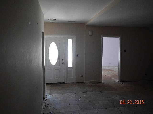1664 E Algonquin Rd, Des Plaines, IL 60016 photo 6