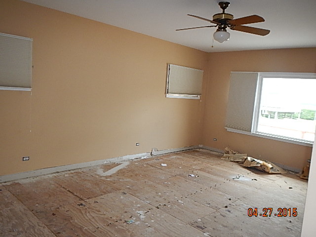 1664 E Algonquin Rd, Des Plaines, IL 60016 photo 12