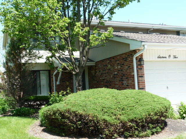 1605 Coloma Pl, Wheaton, IL 60189 photo 1