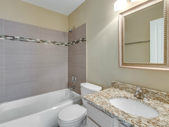 505 Ivory Ln, Bartlett, IL 60103 photo 17