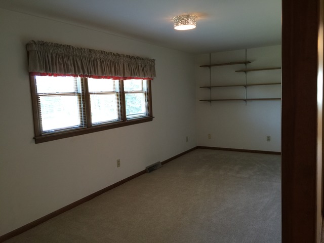 1015 E 8th St, Lockport, IL 60441 photo 14