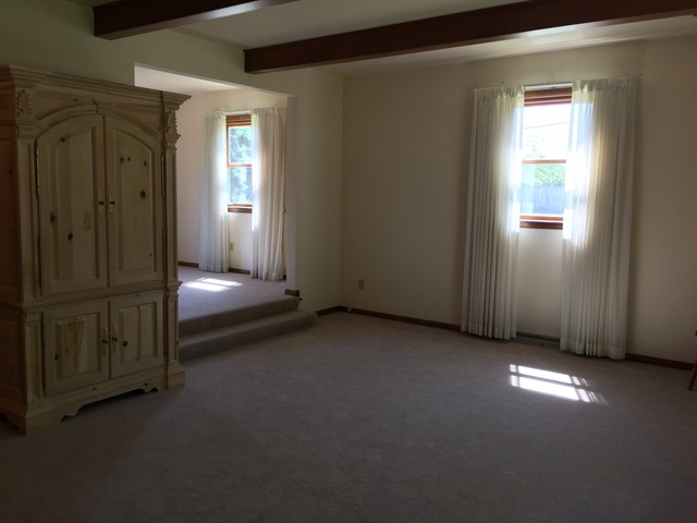 1015 E 8th St, Lockport, IL 60441 photo 3