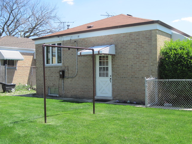4342 W 82nd Pl, Chicago, IL 60652 photo 21