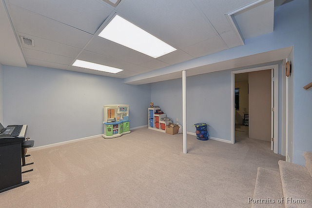 1425 Blackburn St, Wheaton, IL 60189 photo 6