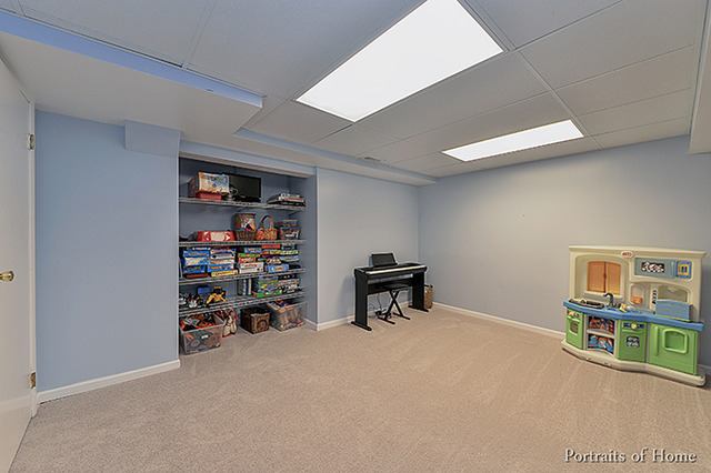 1425 Blackburn St, Wheaton, IL 60189 photo 7
