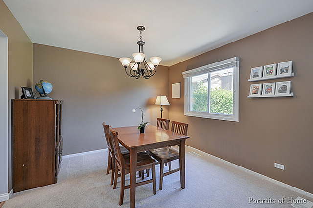 1425 Blackburn St, Wheaton, IL 60189 photo 5