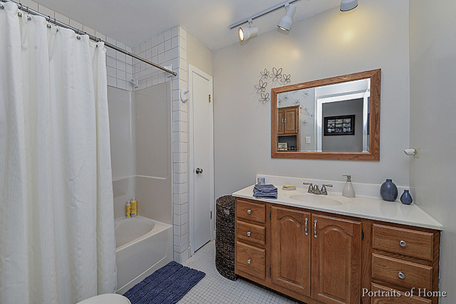 1425 Blackburn St, Wheaton, IL 60189 photo 10