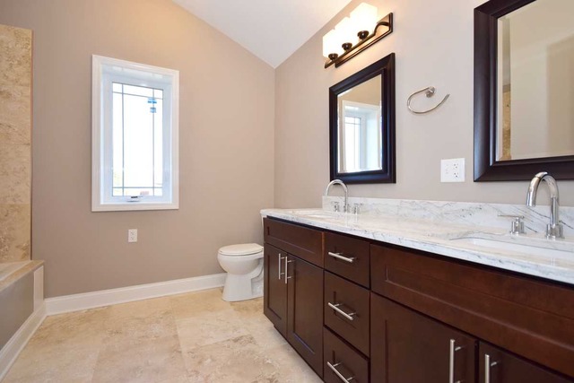 6710 Riverside Dr, Berwyn, IL 60402 photo 14