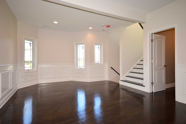 6710 Riverside Dr, Berwyn, IL 60402 photo 17