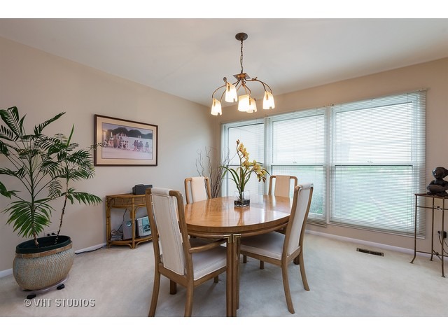 306 Partridge Ln #306, Wheeling, IL 60090 photo 6