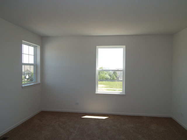 3303 Wanskuck St, Elgin, IL 60124 photo 7