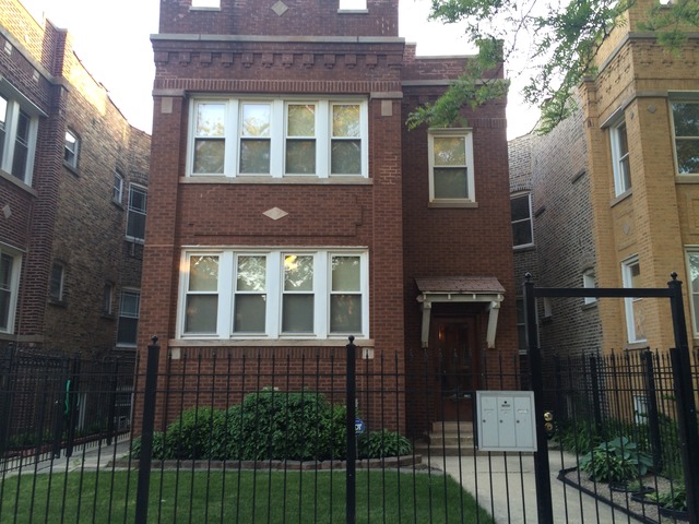3048 N Keating Ave, Chicago, IL 60641 photo 1