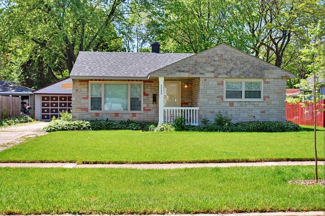 2205 St James St, Rolling Meadows, IL 60008 photo 1