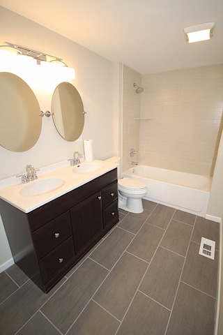 4 N236 8th Ave, Addison, IL 60101 photo 17
