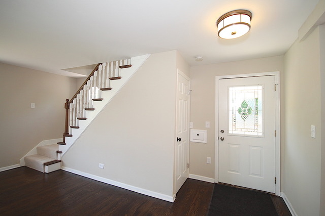 4 N236 8th Ave, Addison, IL 60101 photo 5