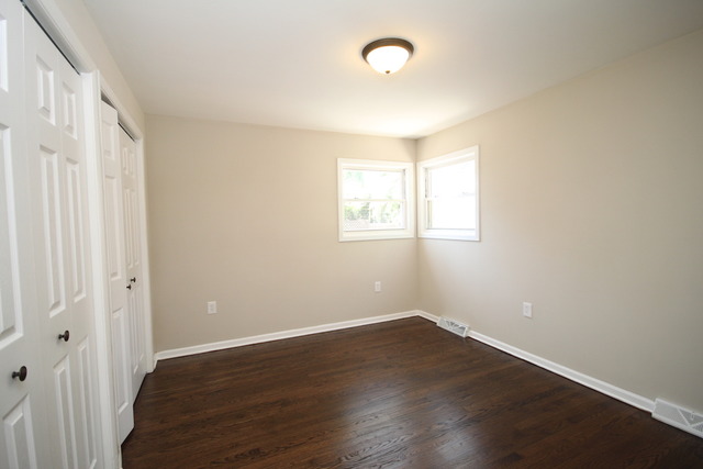 4 N236 8th Ave, Addison, IL 60101 photo 13