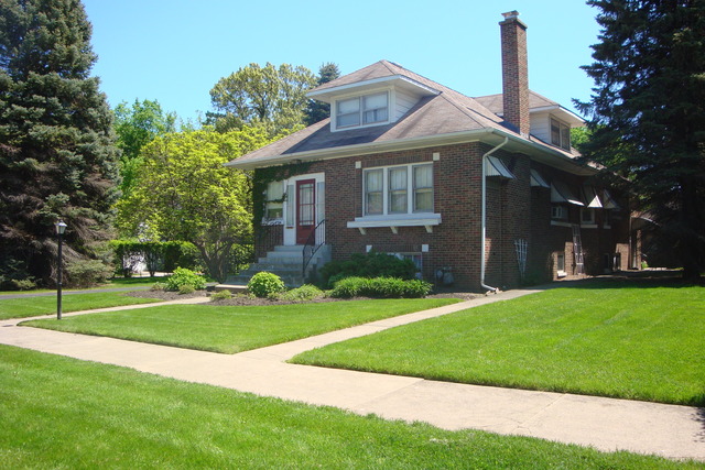 2249 Dewes St, Glenview, IL 60025 photo 12