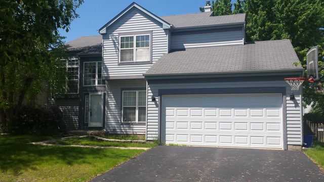 2068 Grovetown Dr, Bartlett, IL 60103 photo 1