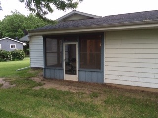 604 Crestview Dr, Henry, IL 61537 photo 3