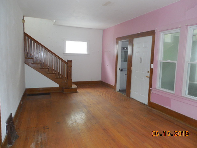 945 Eagle St, Kankakee, IL 60901 photo 3