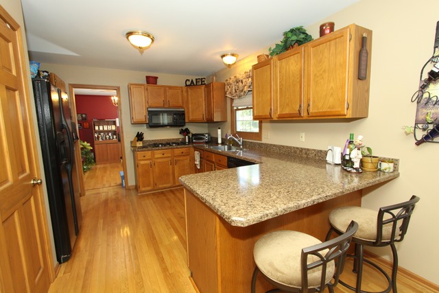 3518 Turnberry Dr, Mchenry, IL 60050 photo 3
