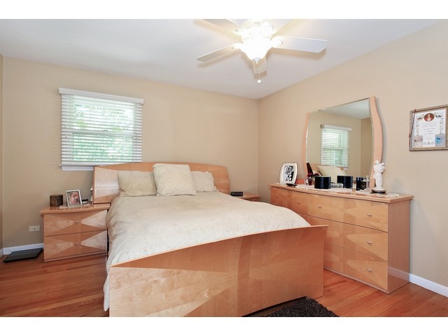4010 Phyllis Rd, Northbrook, IL 60062 photo 7