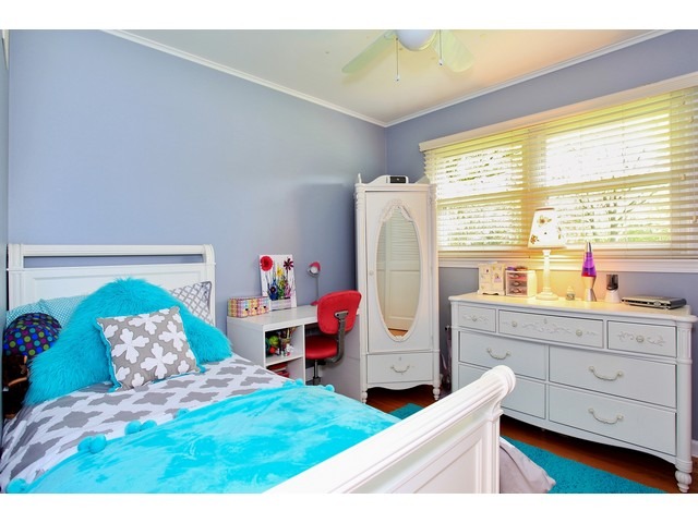 4010 Phyllis Rd, Northbrook, IL 60062 photo 9