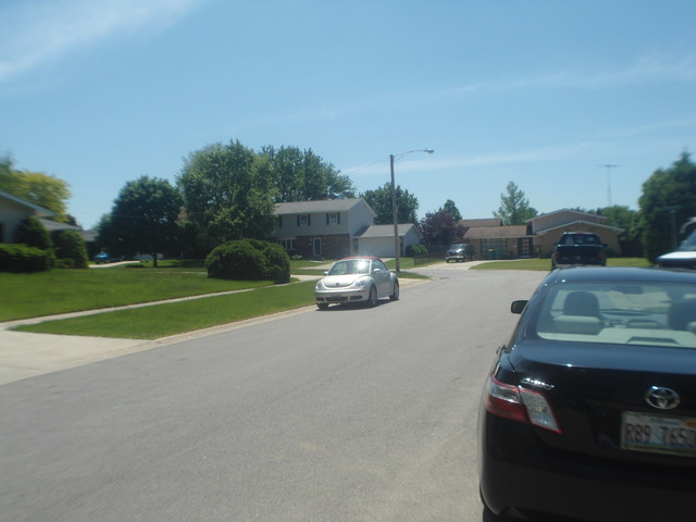1213 Devonshire Dr, Joliet, IL 60435 photo 4