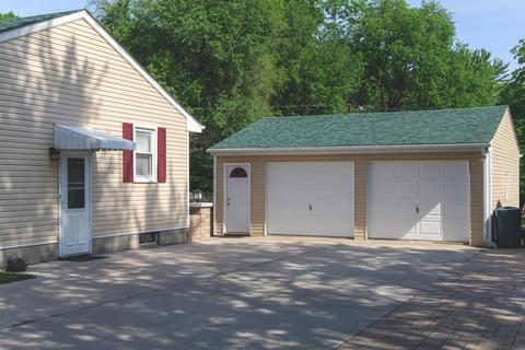 1650 Pine Bluff Rd, Morris, IL 60450 photo 2