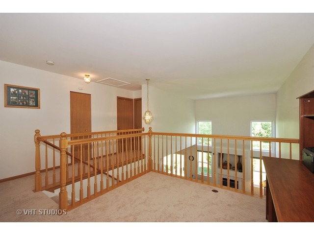 2472 Reflections Dr, Aurora, IL 60502 photo 7