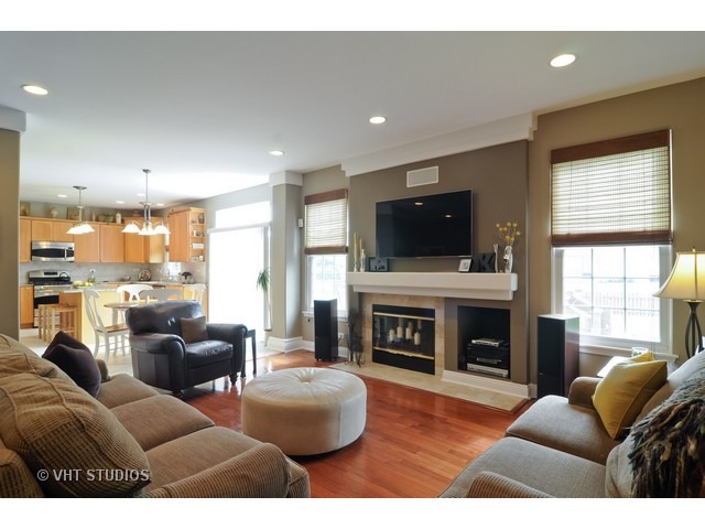 1955 Bordeaux Ct, Wheeling, IL 60090 photo 8