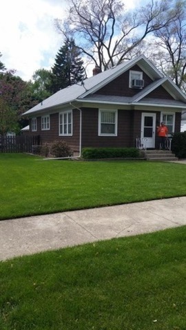 606 Cookane Ave, Elgin, IL 60120 photo 2