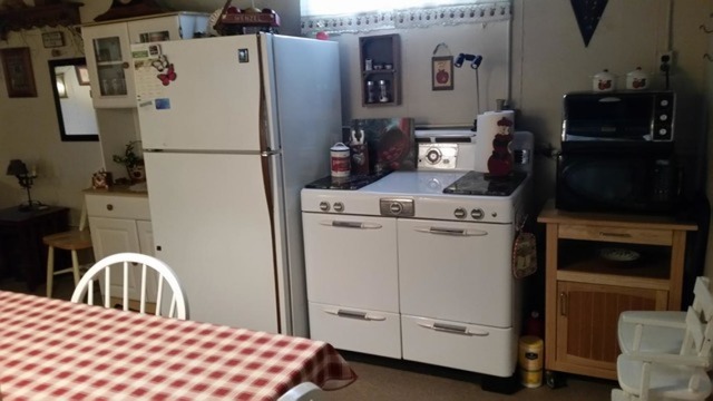 606 Cookane Ave, Elgin, IL 60120 photo 14