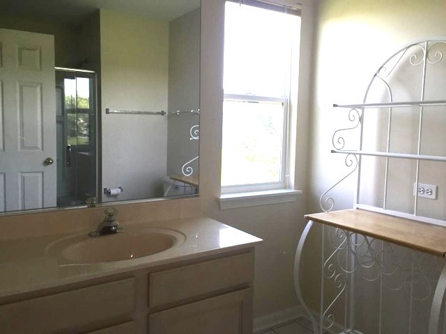 1002 Radclyffe Ct #D, Elgin, IL 60120 photo 18