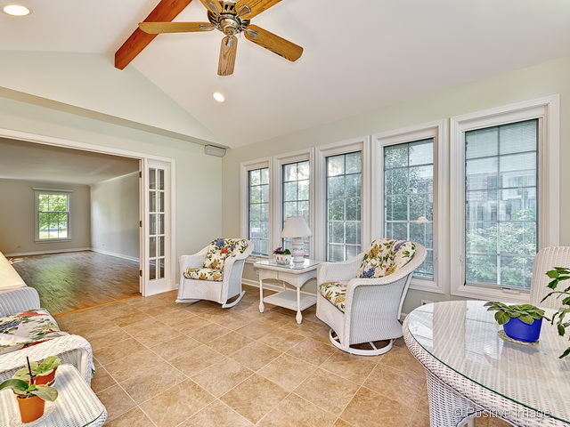 1700 S Thompson Dr, Wheaton, IL 60189 photo 12