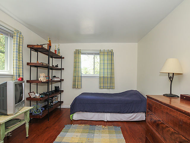 2210 Crain St, Evanston, IL 60202 photo 16