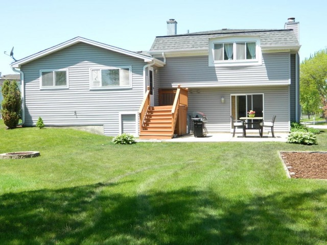 4425 Thornbark Ct, Hoffman Estates, IL 60192 photo 23