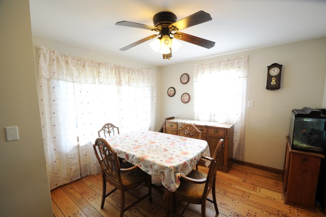 110 West St, Minooka, IL 60447 photo 2