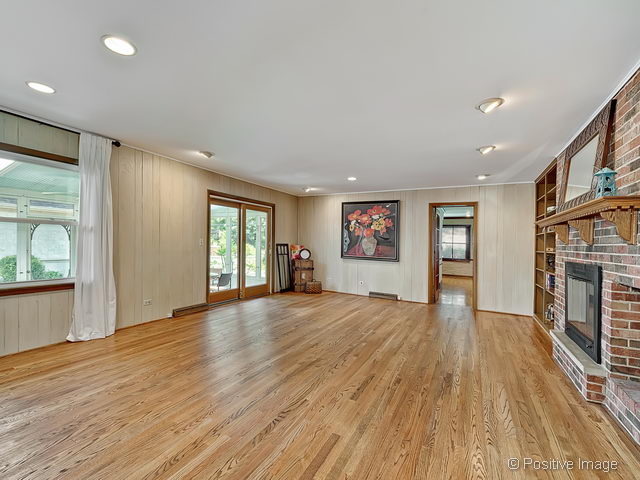 502 N Forest Dr, Addison, IL 60101 photo 8