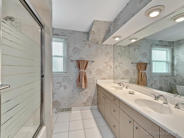 502 N Forest Dr, Addison, IL 60101 photo 21